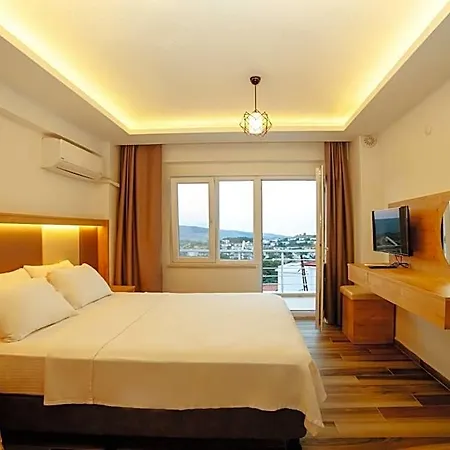 Estia Hotel