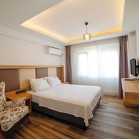 Estia Hotel